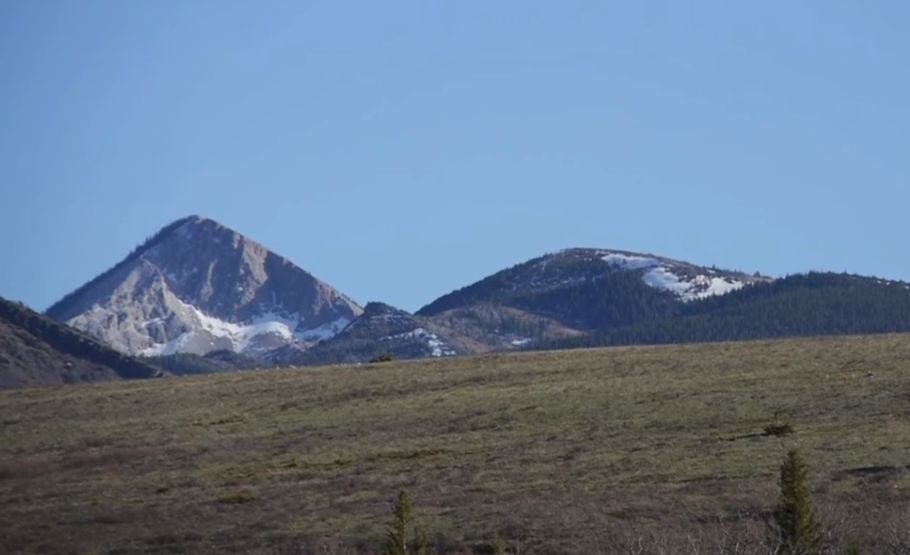 Photo from Badger-TwoMedicine.org website